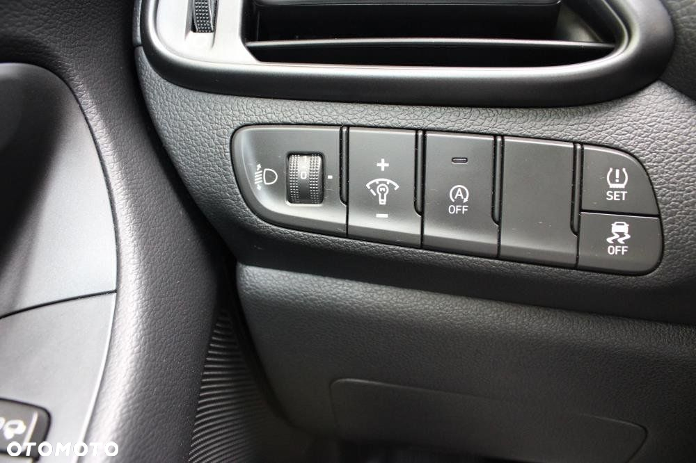Hyundai i30 - 15