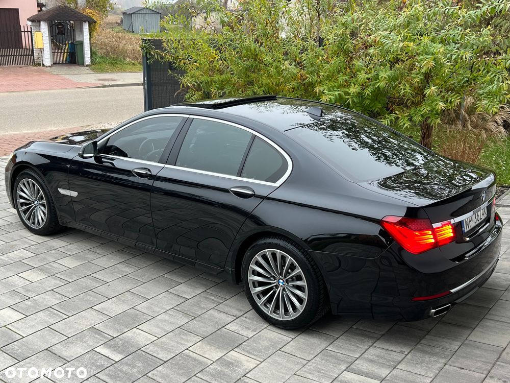 BMW Seria 7 740d xDrive Edition Exclusive - 6
