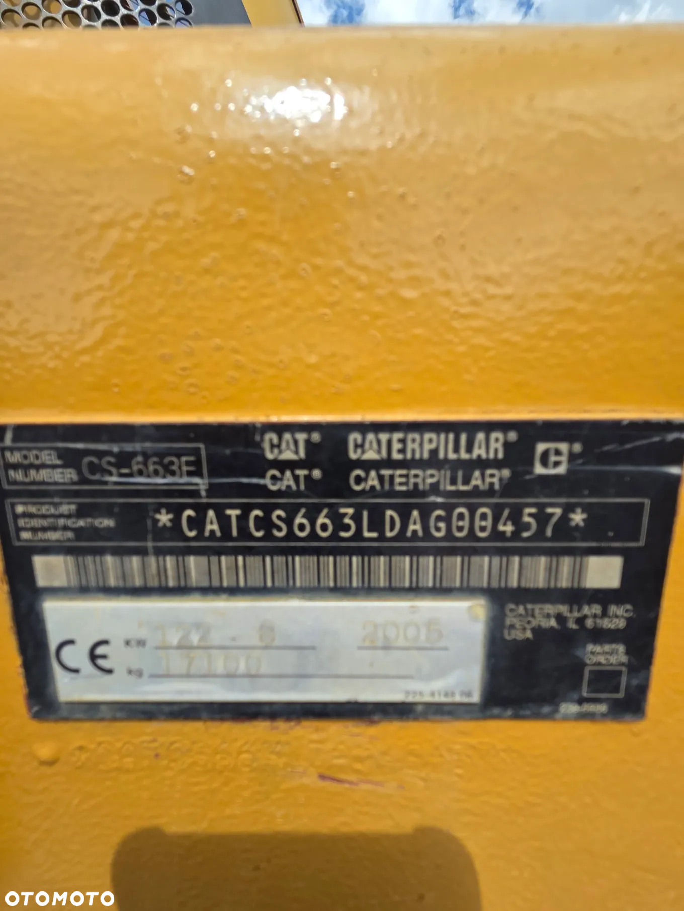 Caterpillar CAT 663 E - 10