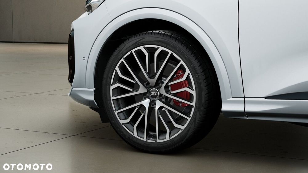 Audi Q5 Sportback - 6