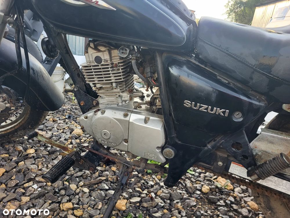 EU Suzuki Marauder GZ 125 1998-2011 - Owiewka Szyba Koło Osłona Lagi Tłumik Kanapa Bak Części - 9