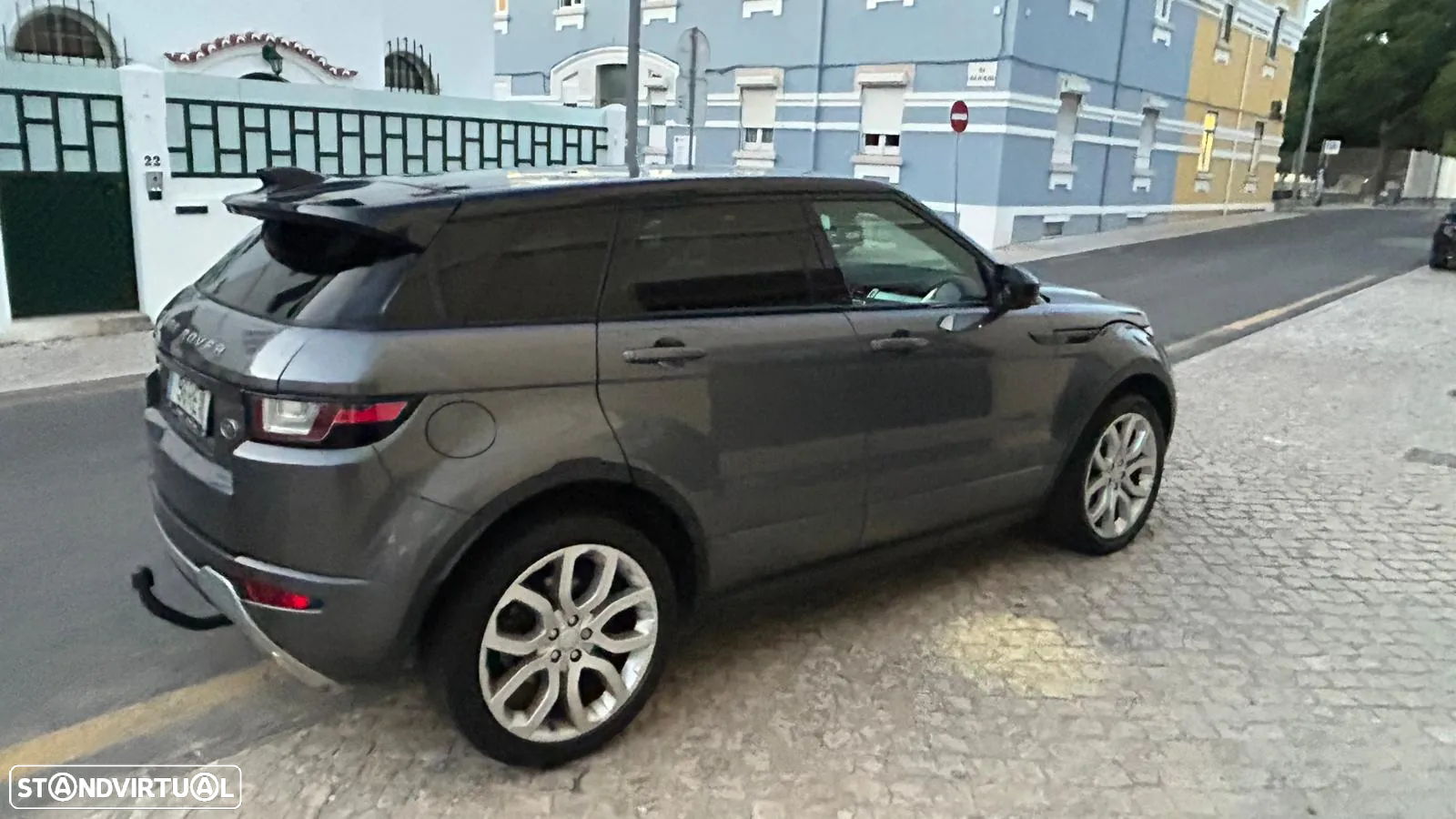 Land Rover Range Rover Evoque 2.0 eD4 SE Dynamic - 4