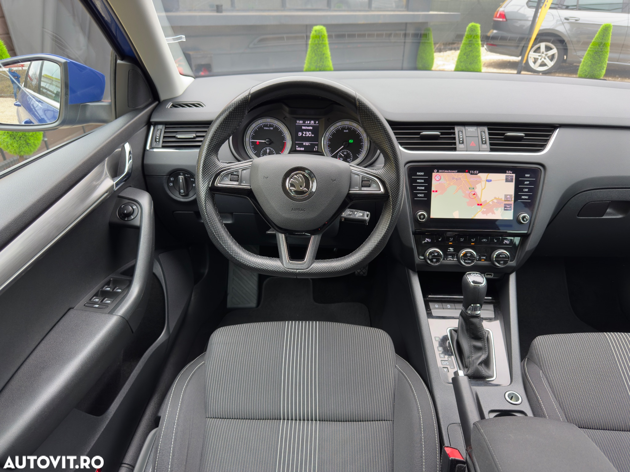 Skoda Octavia 1.6 TDI DSG Style - 9