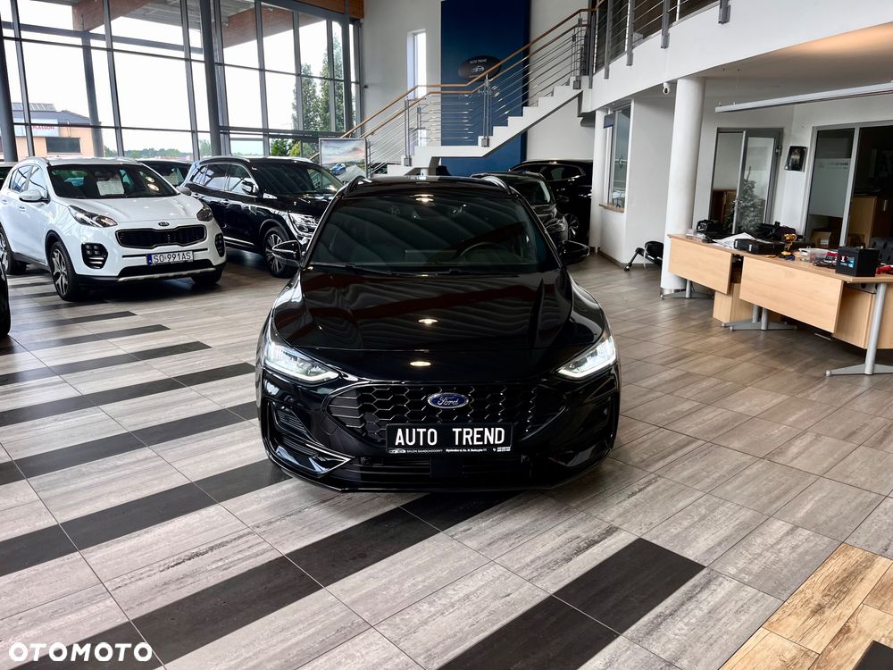 Ford Focus 1.0 EcoBoost Hybrid ST-LINE X - 3