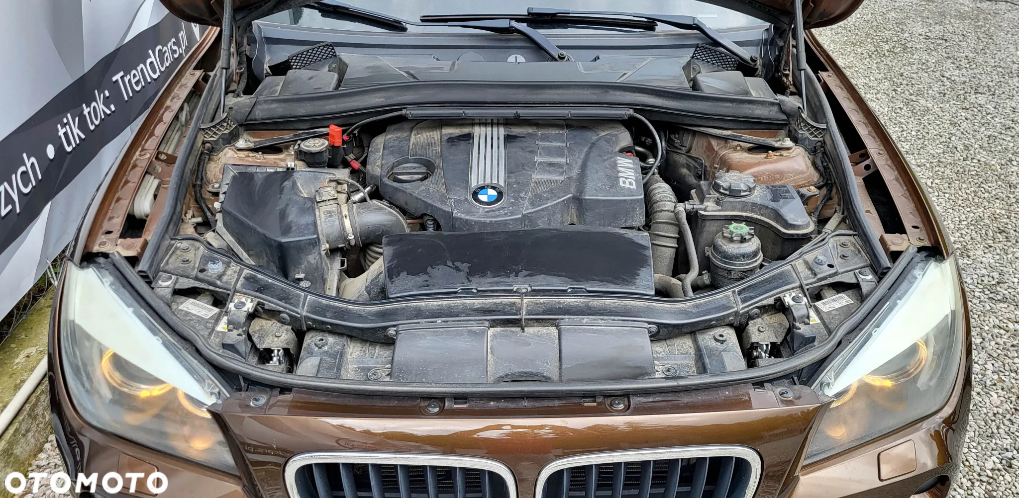 BMW X1 sDrive18d xLine - 24