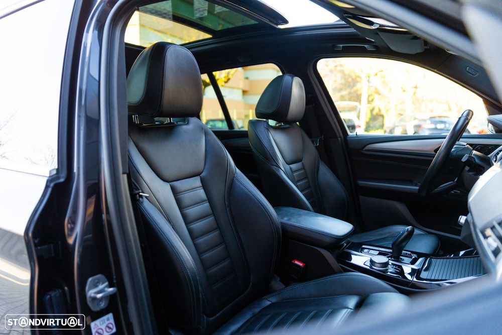 BMW iX3 - 27
