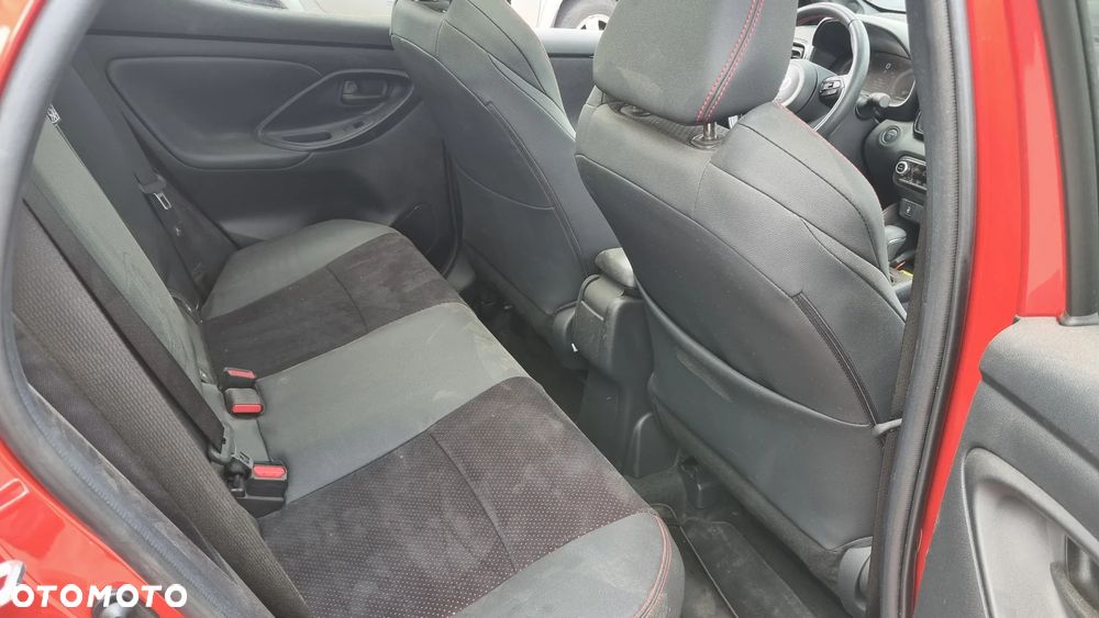 Toyota Yaris 130 1.5 VVT-i GR SPORT - 26