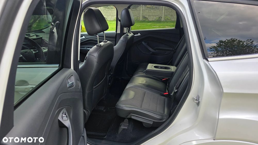 Ford Kuga 2.0 TDCi 4x4 Individual - 26
