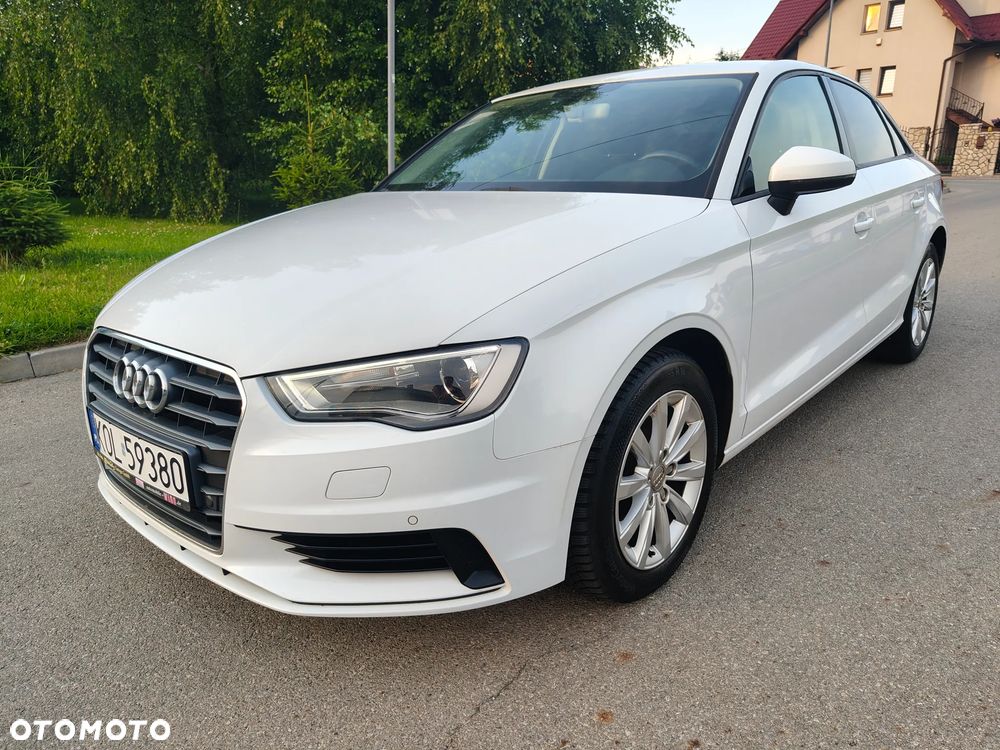 Audi A3 Limousine 1.6 TDI (clean diesel) Attraction - 32