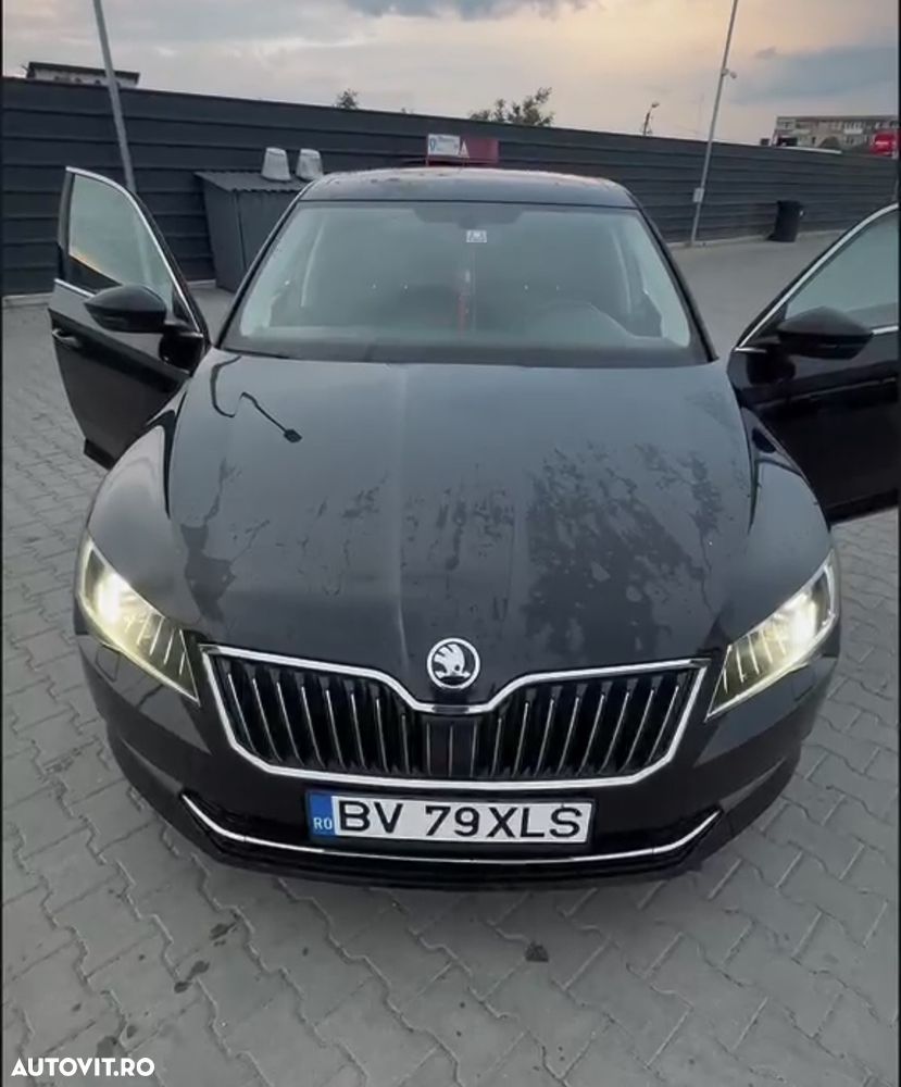 Skoda Superb ver-2-0-tdi-dsg-premium-edition - 3