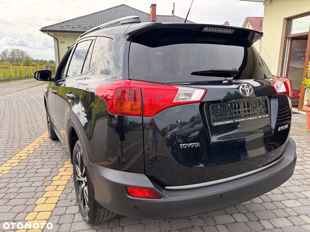 Toyota RAV4 - 11