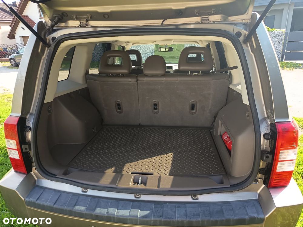 Jeep Patriot 2.0 CRD DPF Limited - 9
