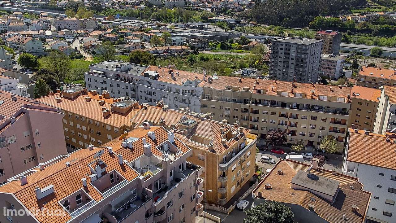 Apartamento T4 para venda - Grande imagem: 2/46