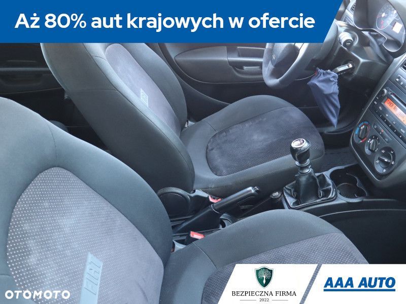 Fiat Grande Punto - 10
