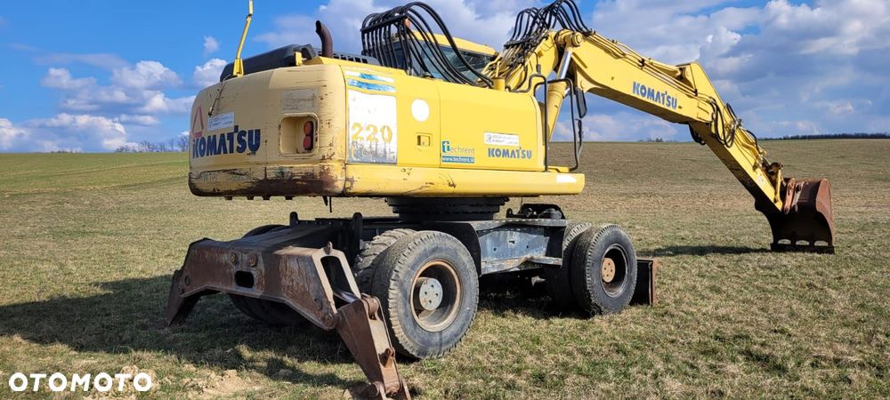 Komatsu Pw 220-7 4X4 - 3