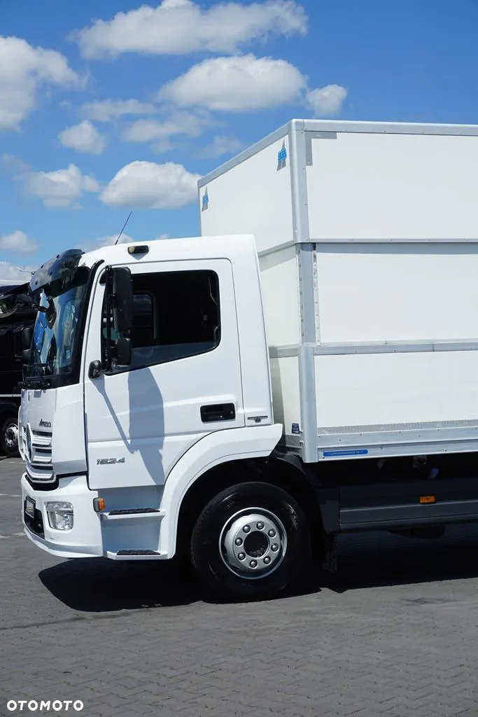 Mercedes-Benz ATEGO / 1524 / ACC / EURO 6 / IZOTERMA + WINDA / 16 PALET - 24