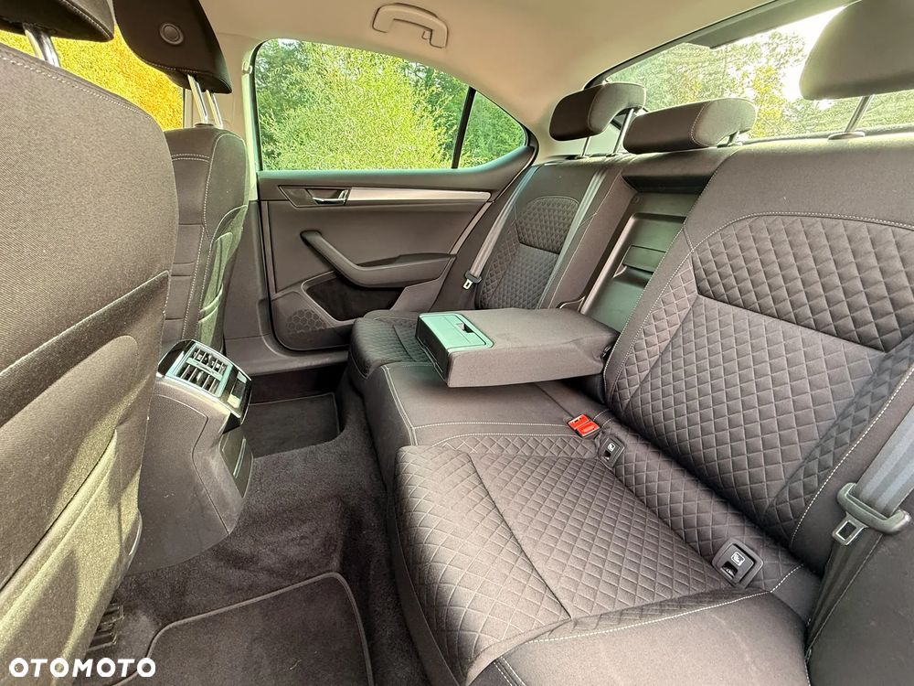Skoda Superb - 16