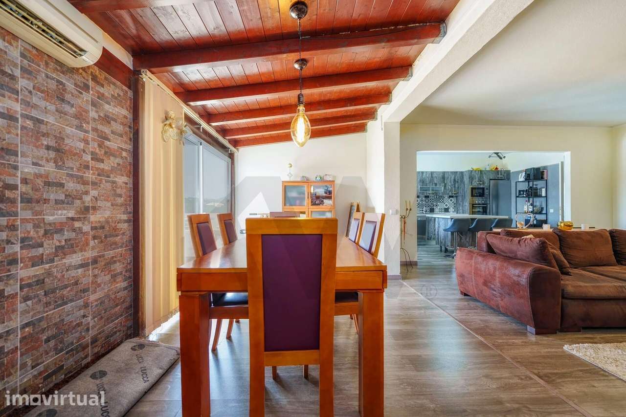 T2 com Amplo Terraço Privativo - Pechão - Grande imagem: 4/51