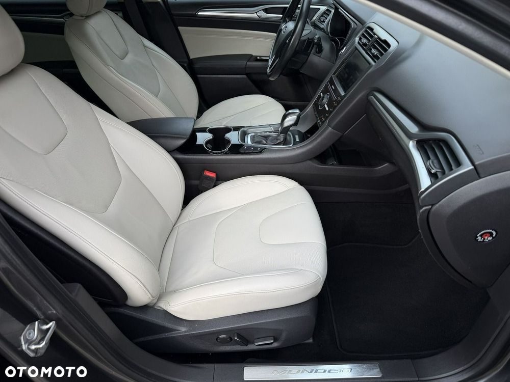 Ford Mondeo - 19