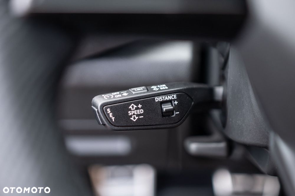 Audi Q5 Sportback - 24