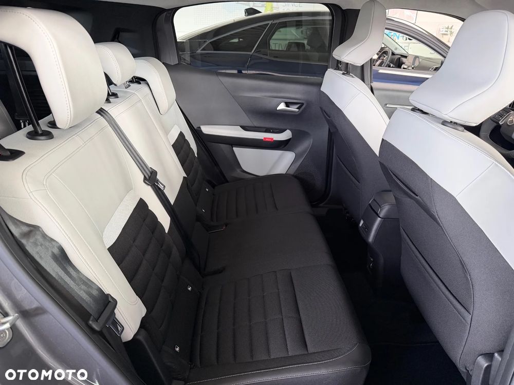 Citroën C3 Aircross 1.2 mHEV Max S&S eDCT6 - 17