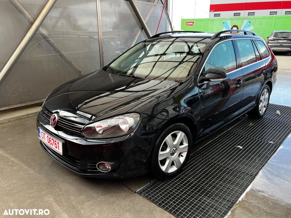 Volkswagen Golf 1.6 TDI DPF BlueMotion Technology DSG Comfortline - 1