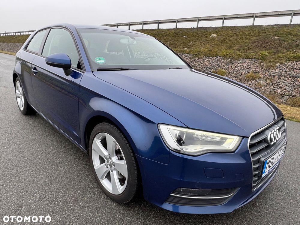 Audi A3 3-drzwiowe 2.0 TDI S tronic Attraction - 13