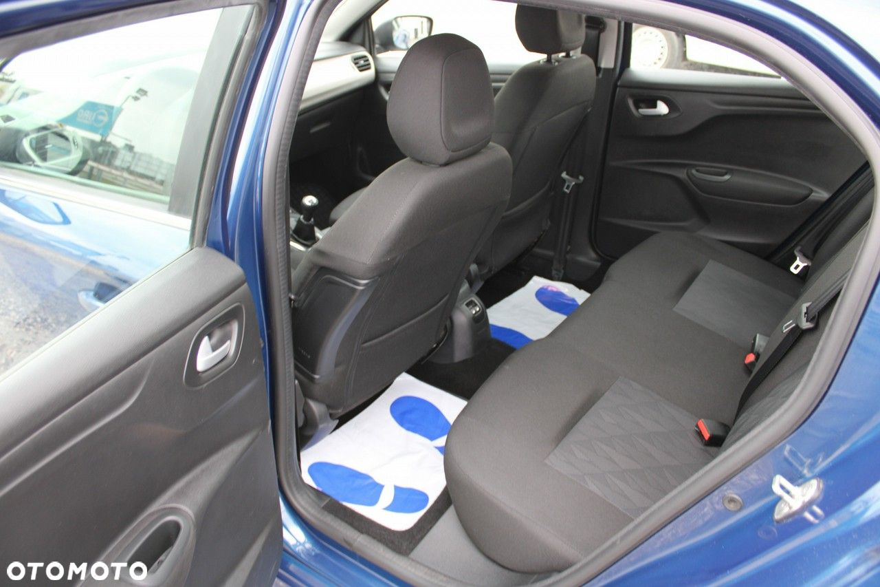 Citroën C-Elysée - 21