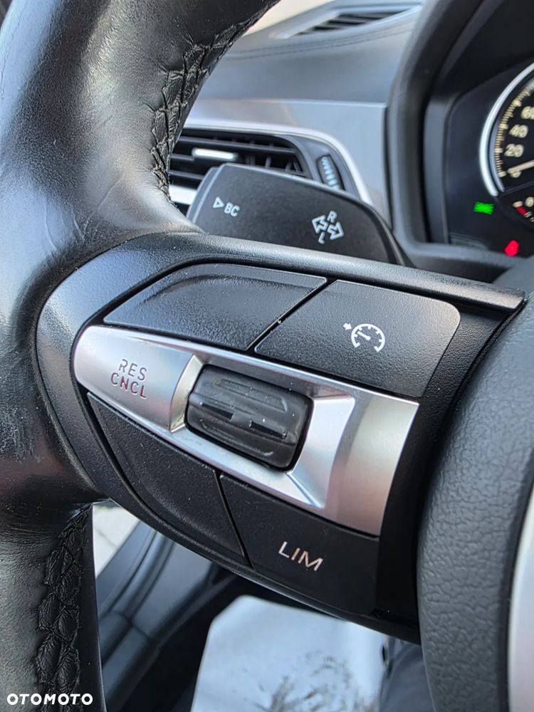 BMW X1 xDrive25e Business Edition - 26