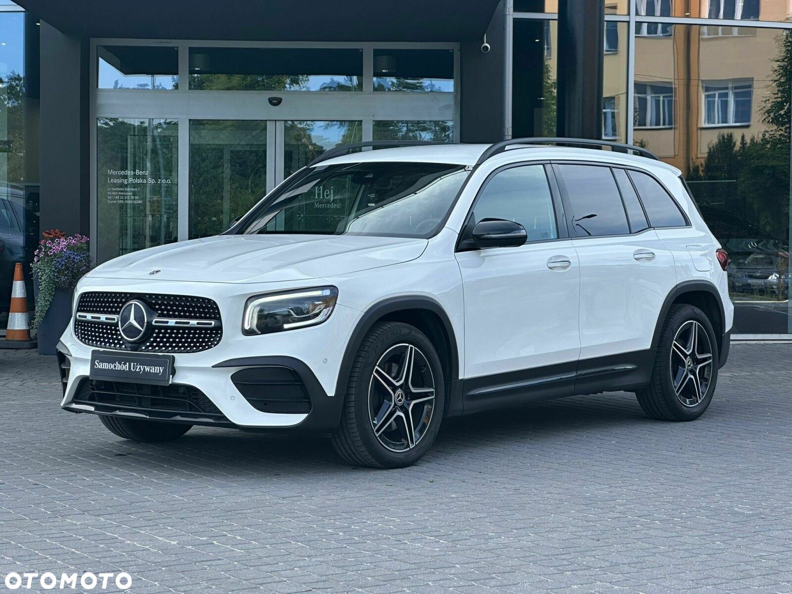 Mercedes-Benz GLB - 1