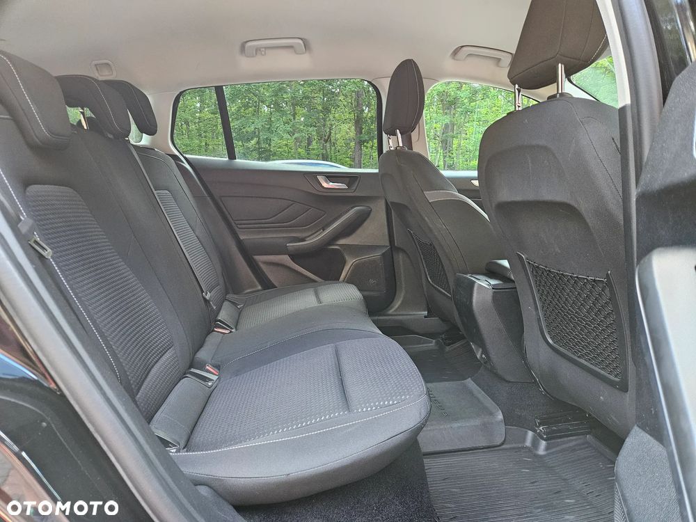 Ford Focus 1.5 EcoBoost Titanium Business - 14