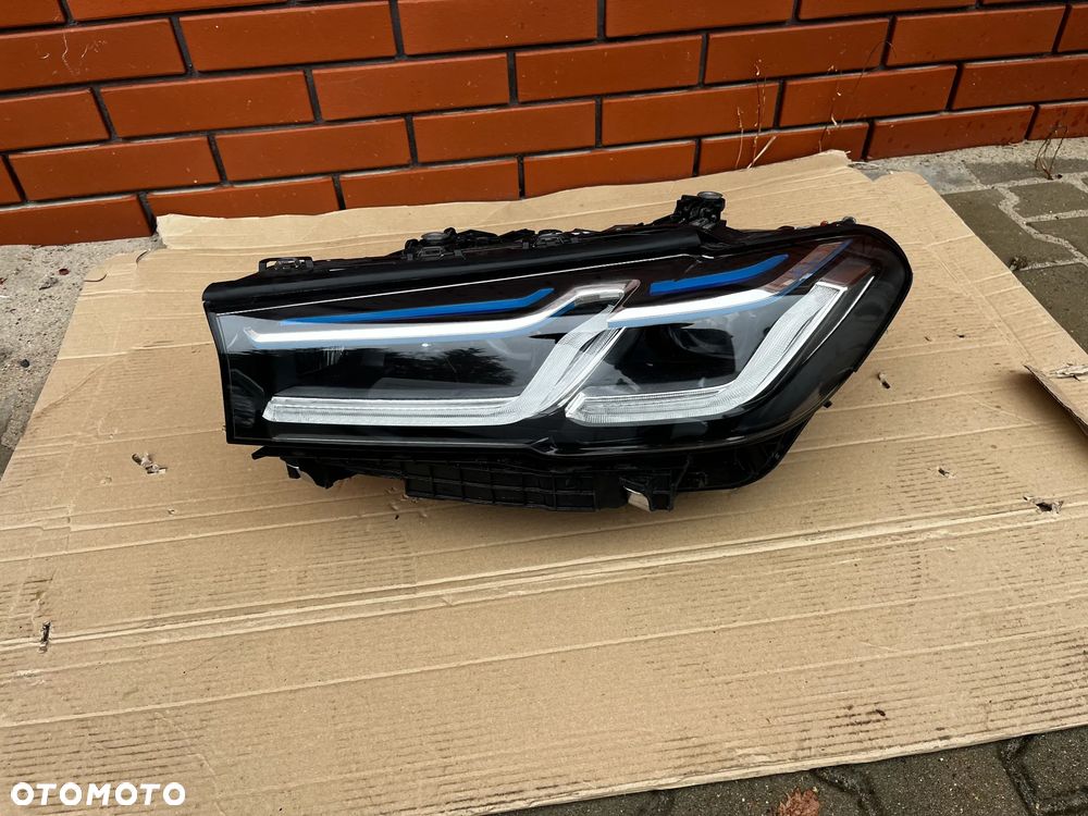 LAMPA BMW G30 LCI LASER M5 - 1