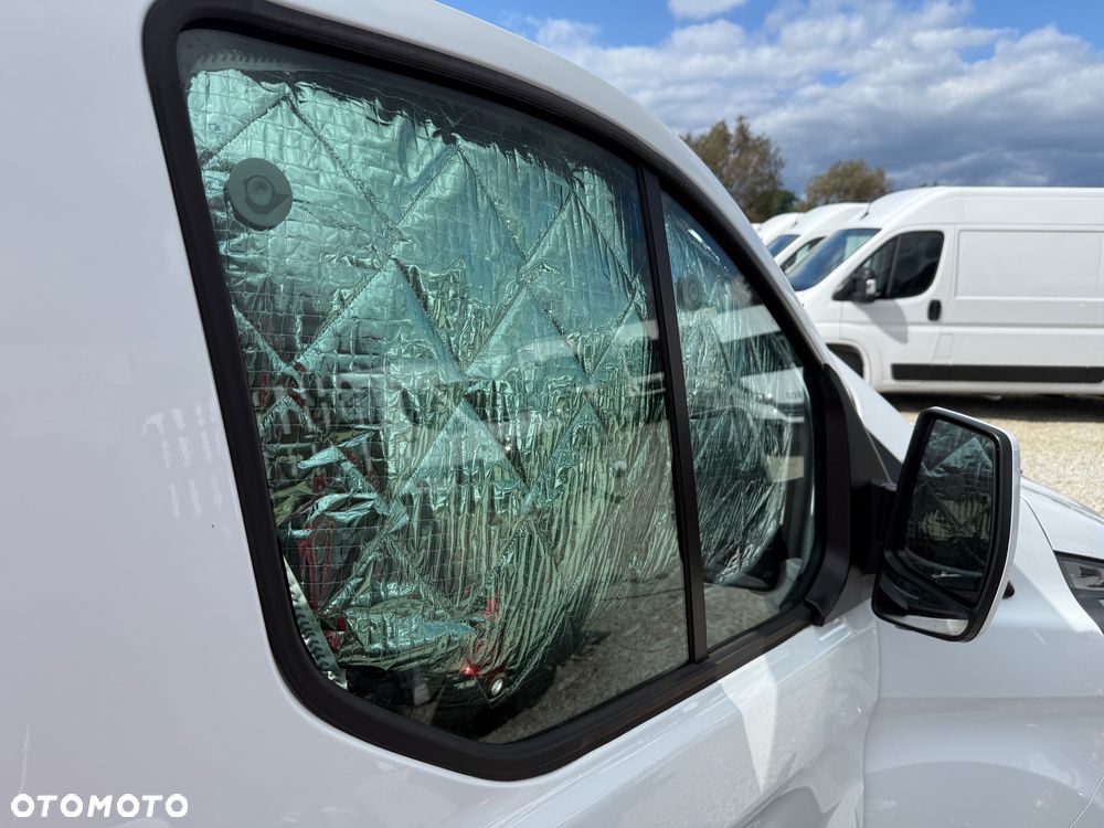 Ford Transit Custom 310 L2H1 Limited - 27