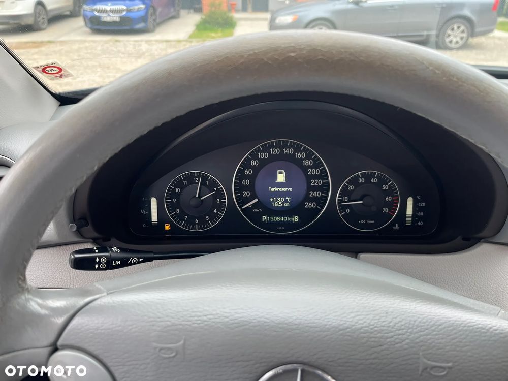 Mercedes-Benz CLK - 11