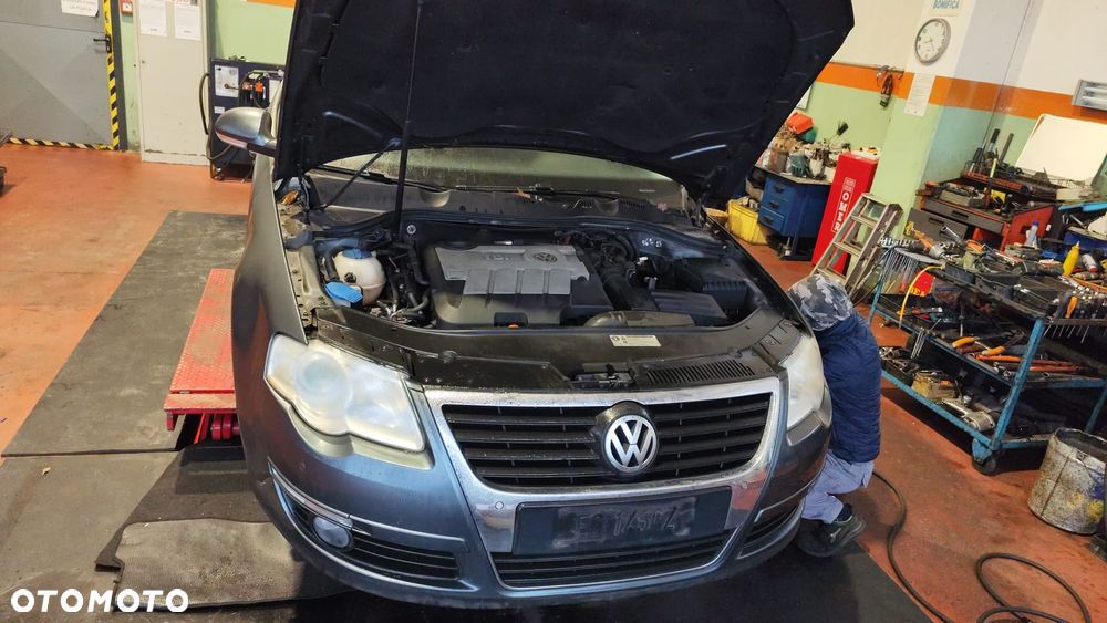 Błotnik lewy przód przedni VW Passat B6 LK7X - 7