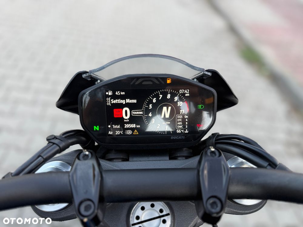 Ducati Monster - 34