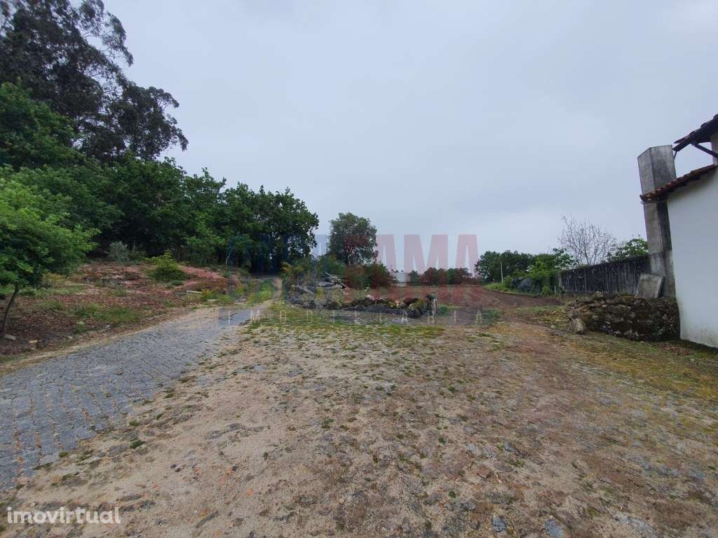 Terreno de construção em Carvalhos - Barcelos - Grande imagem: 3/6