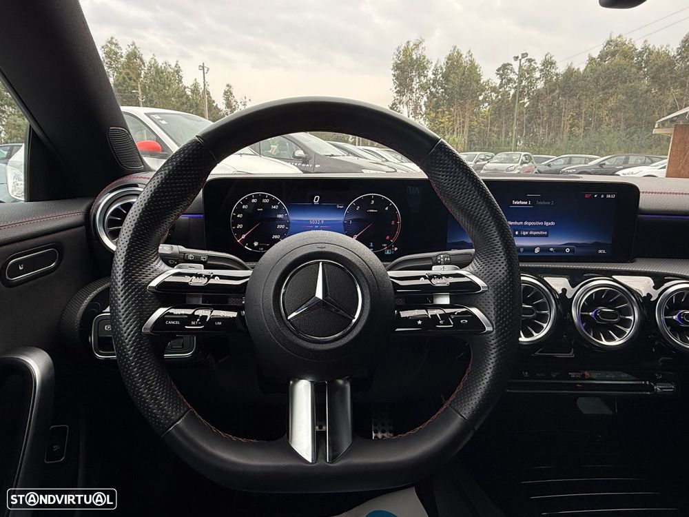 Mercedes-Benz CLA 180 - 15