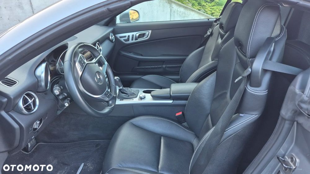 Mercedes-Benz SLK - 8