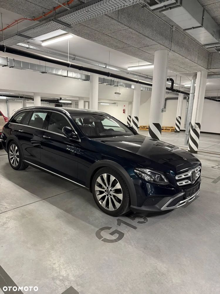 Mercedes-Benz Klasa E 220 d 4-Matic All-Terrain - 19