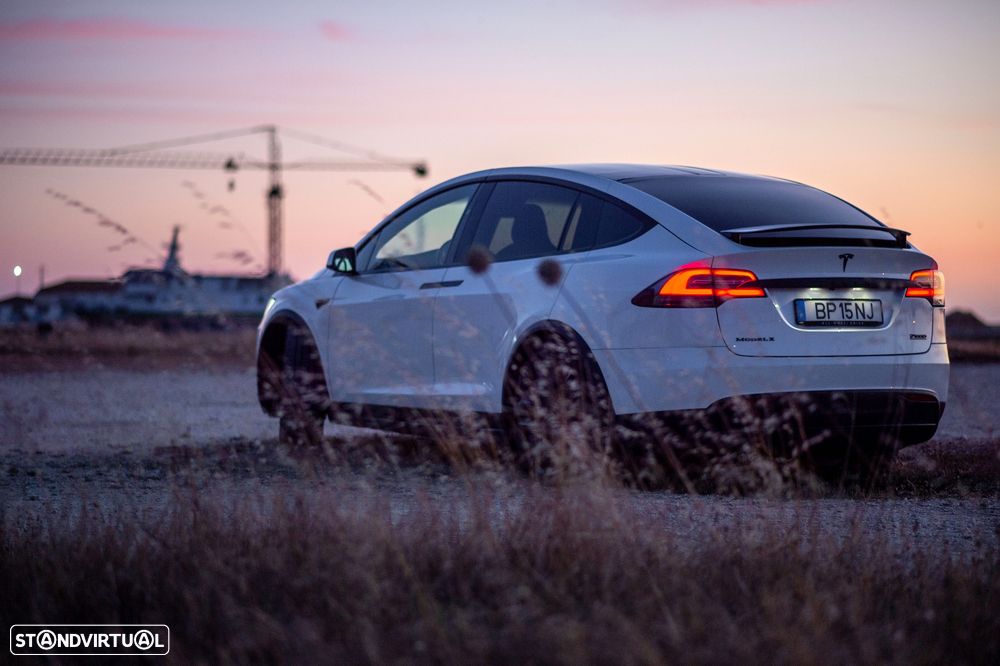 Tesla Model X P100D - 1