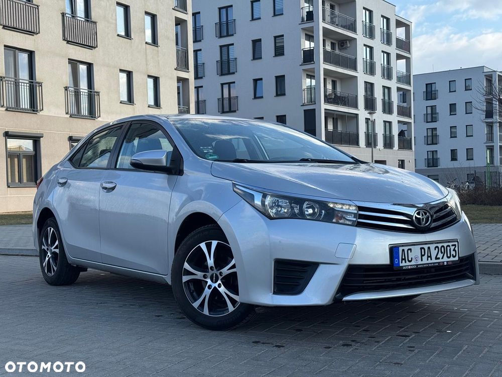 Toyota Corolla 1.33 Dual-VVT-i Cool - 1