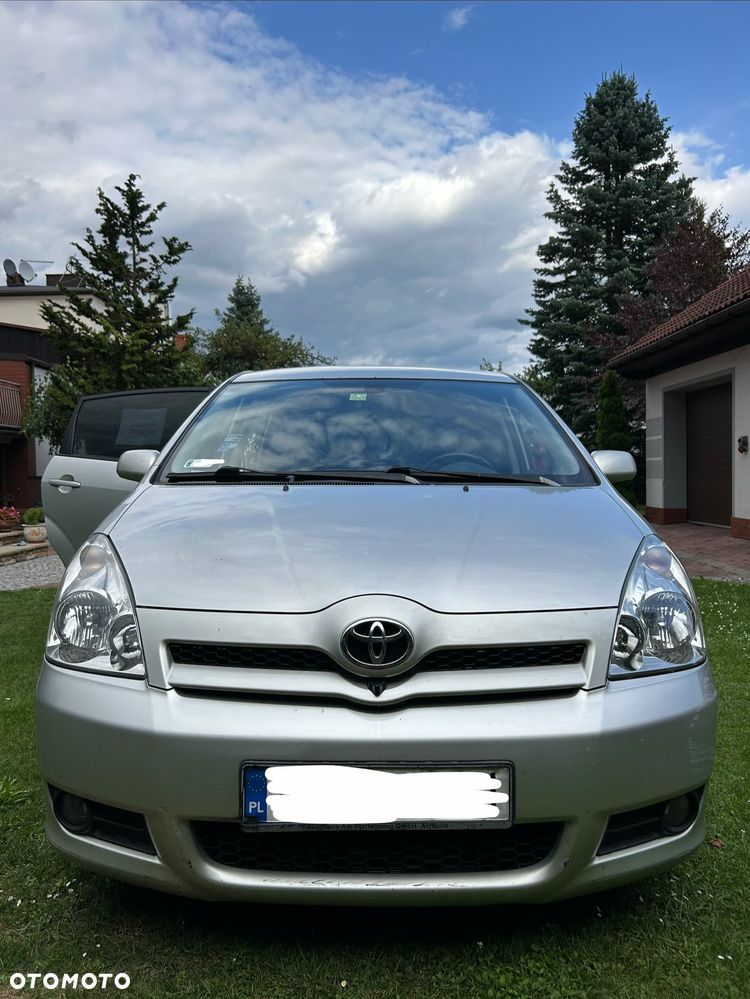Toyota Corolla Verso 2.2 D-4D X + NAVI 7os - 20
