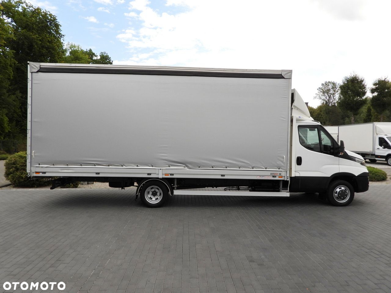Iveco DAILY 50C15 PLANDEKA 12 PALET TEMPOMAT BLIŹNIACZE KOŁA KLIMATYZACJA  150KM - 8