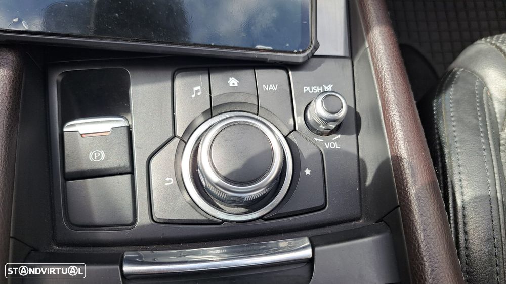 Mazda 6 M6 2.2 SKY-D Excellence AT P.Leather+Cruise Pack+TAE+Navi - 44