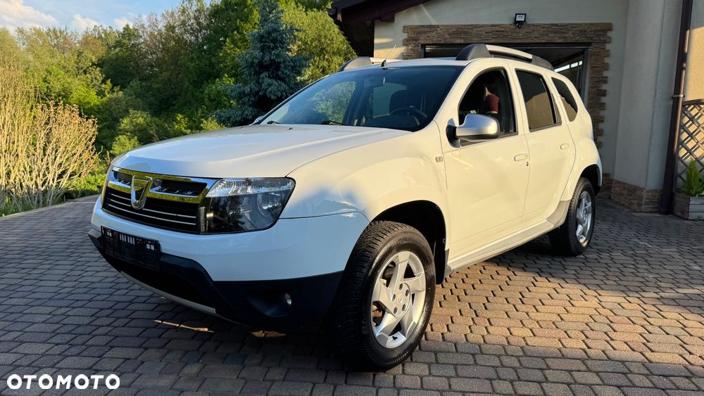 Dacia Duster 1.6 Laureate 4x4 - 1