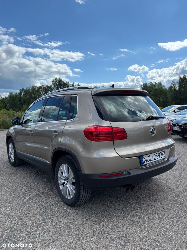 Volkswagen Tiguan - 5