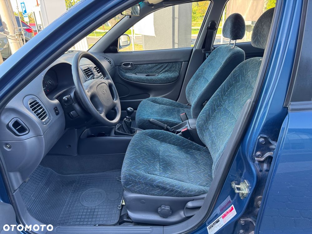 Daewoo Nubira - 12