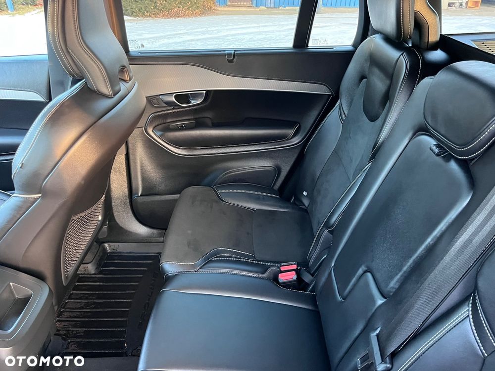 Volvo XC 90 B5 D AWD Ultimate Dark - 22