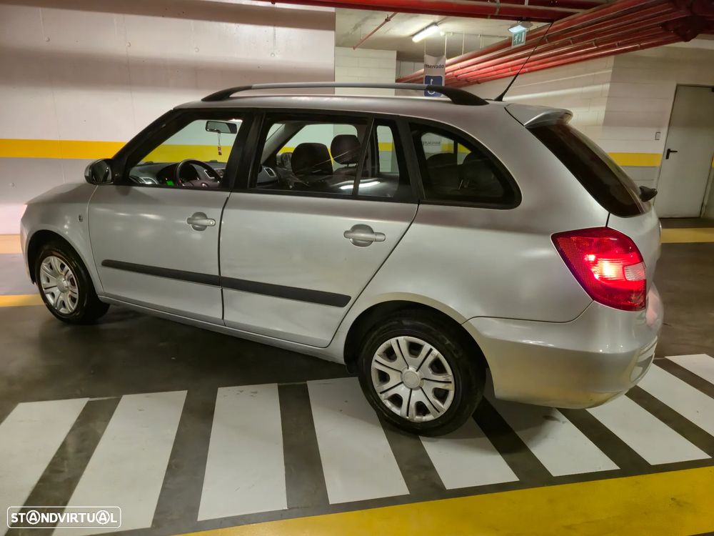 Skoda Fabia Break 1.2 Ambiente - 7